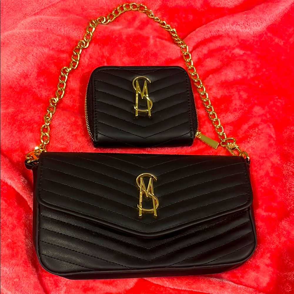 Black Quilted Bag Set with Gold Chain